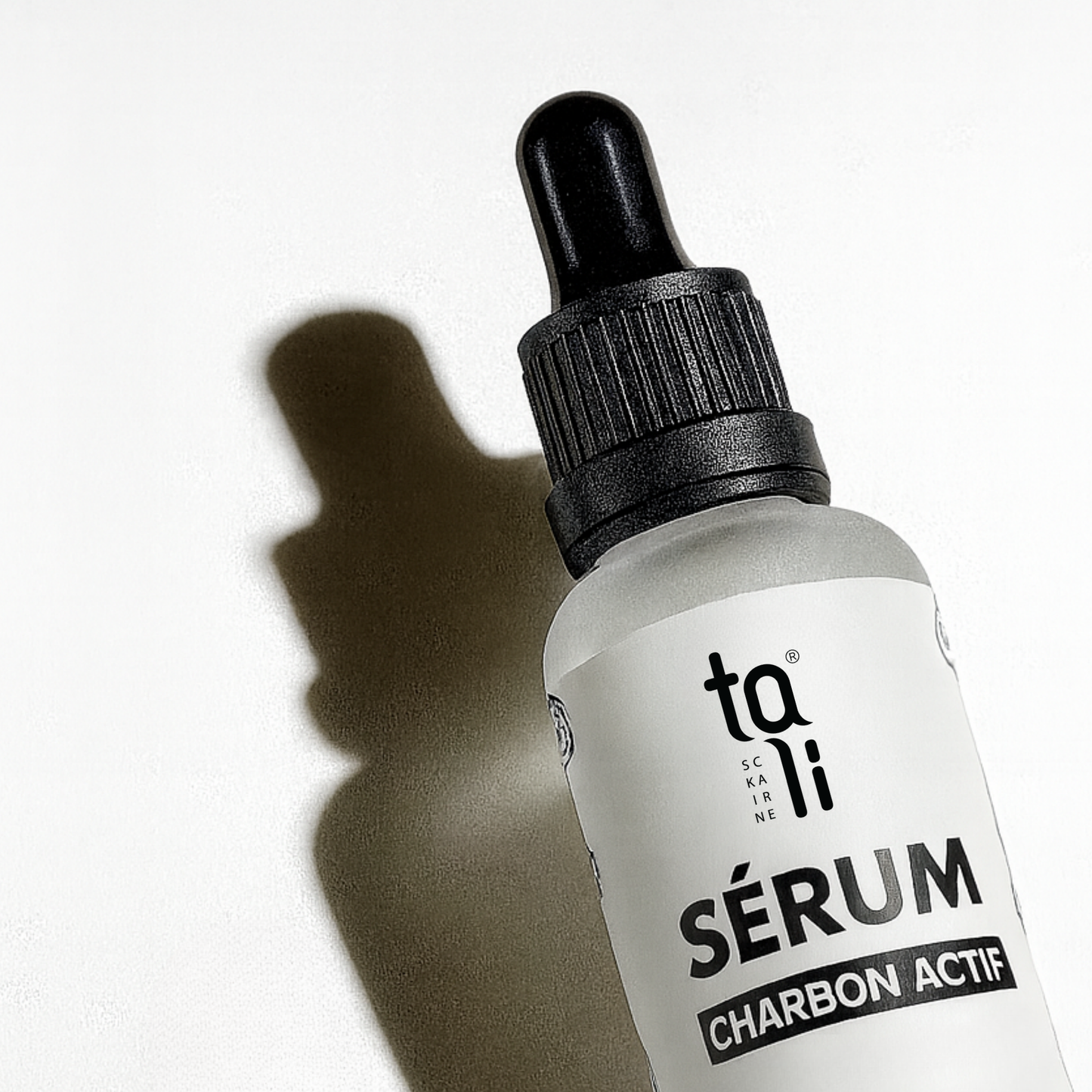Sérum Charbon Actif – AHA 5% + BHA 2%