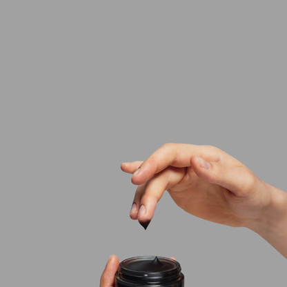 Masque Purifiant au Charbon Actif et Niacinamide